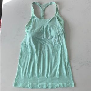 Lululemon no limits tank